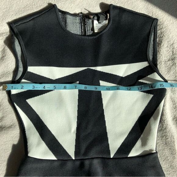 BCBG MaxAzria Caprice Geometric Peplum Jacquard Dress - Picture 13 of 16